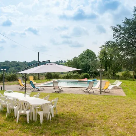 Dom wakacyjny Maison De Maitre De 1789 Renovee Avec Piscine