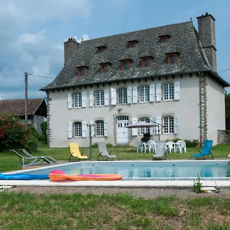 Maison De Maitre De 1789 Renovee Avec Piscine Dom wakacyjny Roannes-Saint-Mary