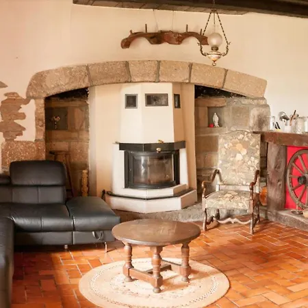 Maison De Maitre De 1789 Renovee Avec Piscine Dom wakacyjny Roannes-Saint-Mary